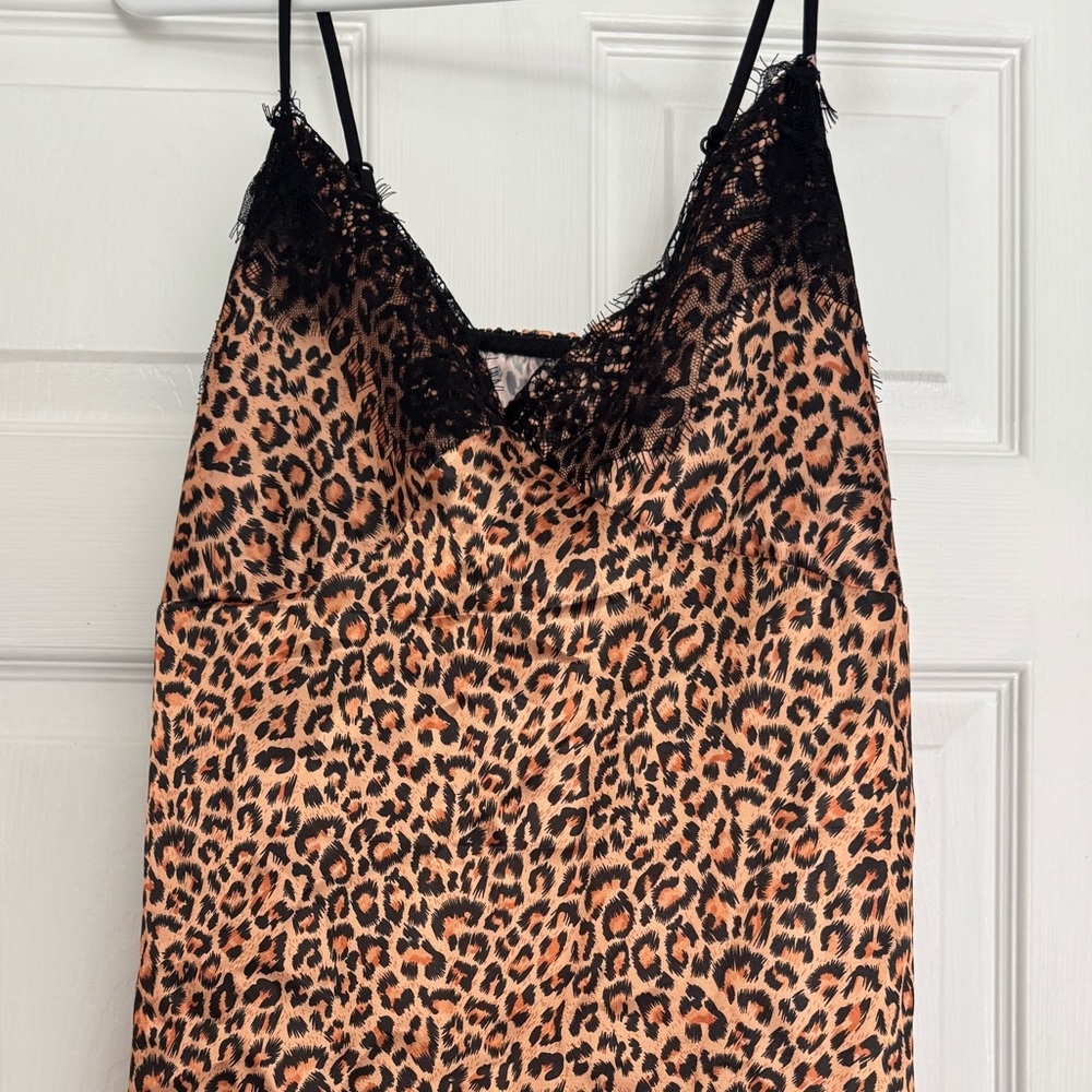 Leopard Print Satin Lace Trim Cami Tunic Size XL 🐆